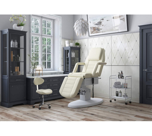 Стул мастера КЕЙСИ со спинкой